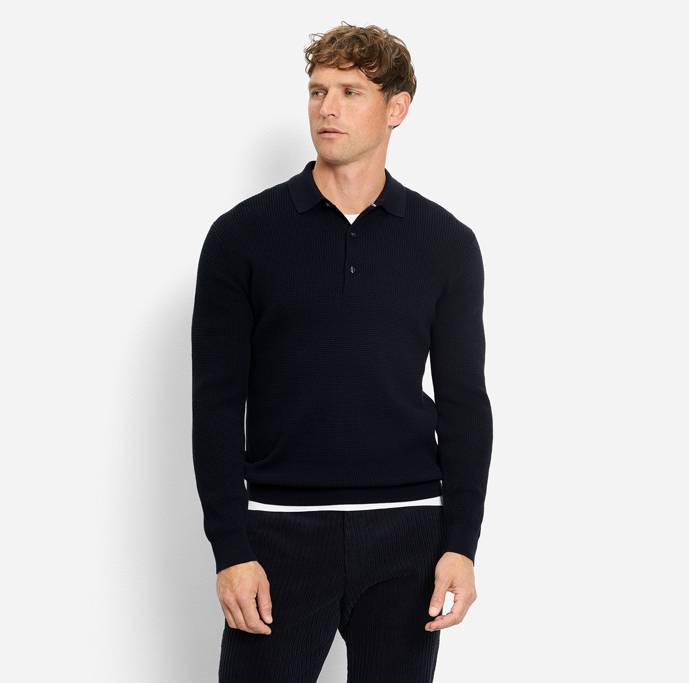 Trui met polokraag en knopen - marineblauw