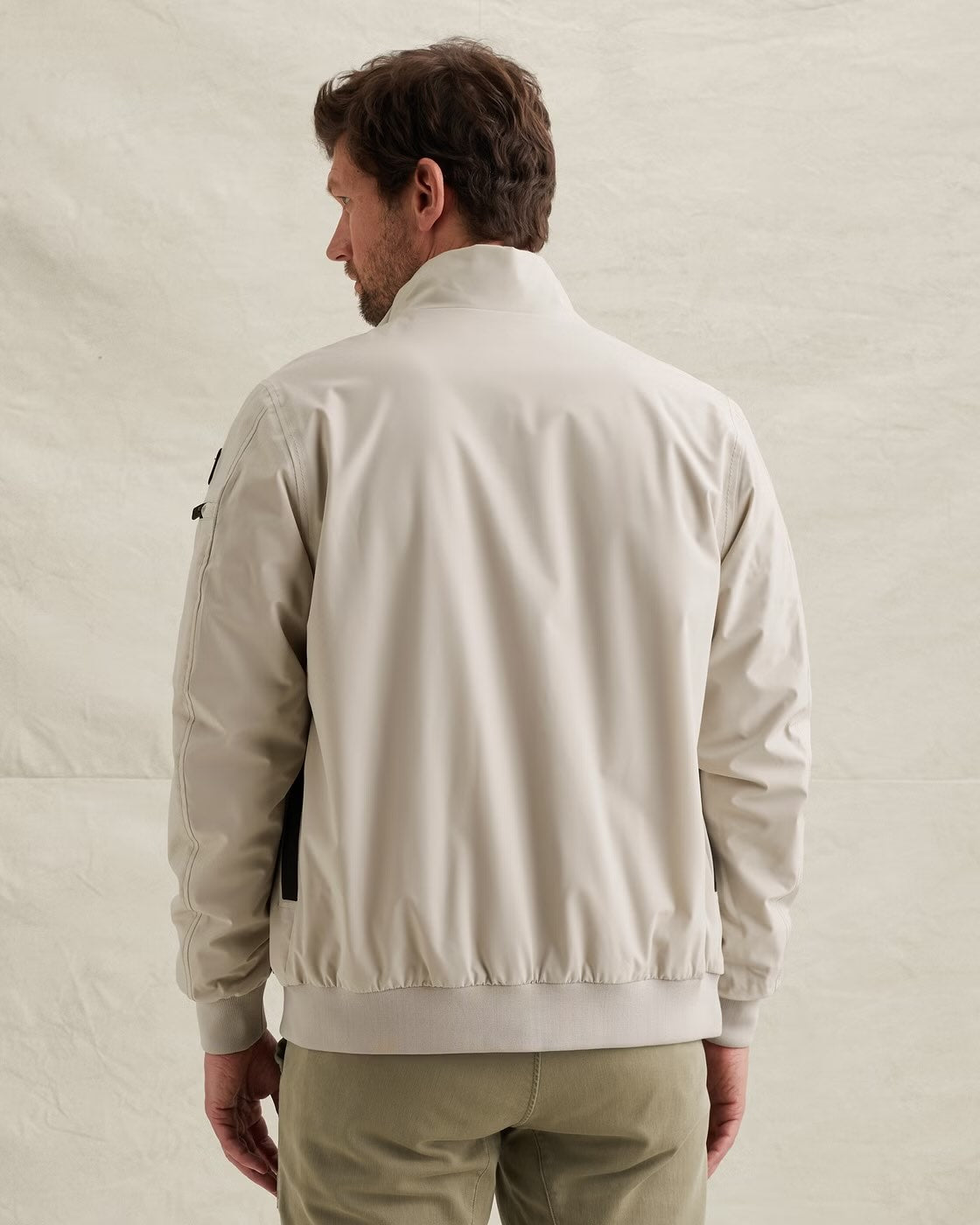 Jack Winglock - beige