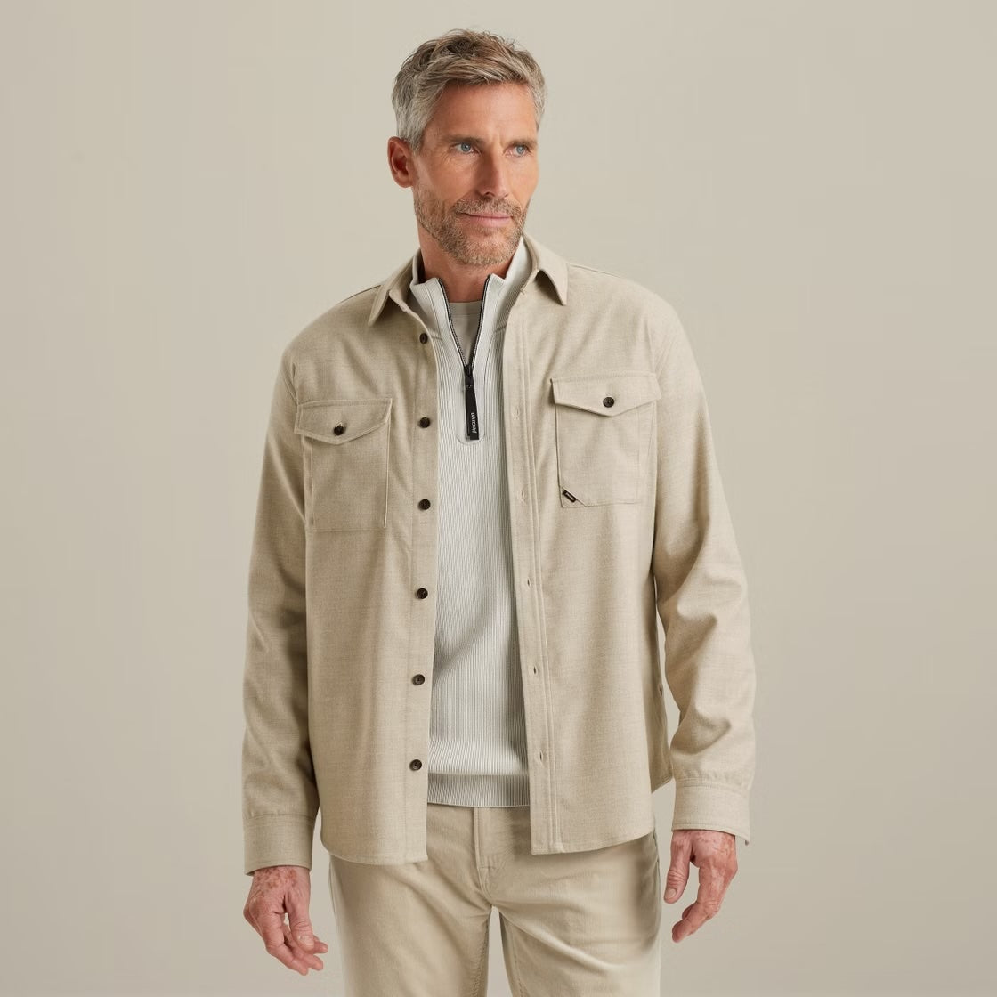 Overshirt met knopen - beige