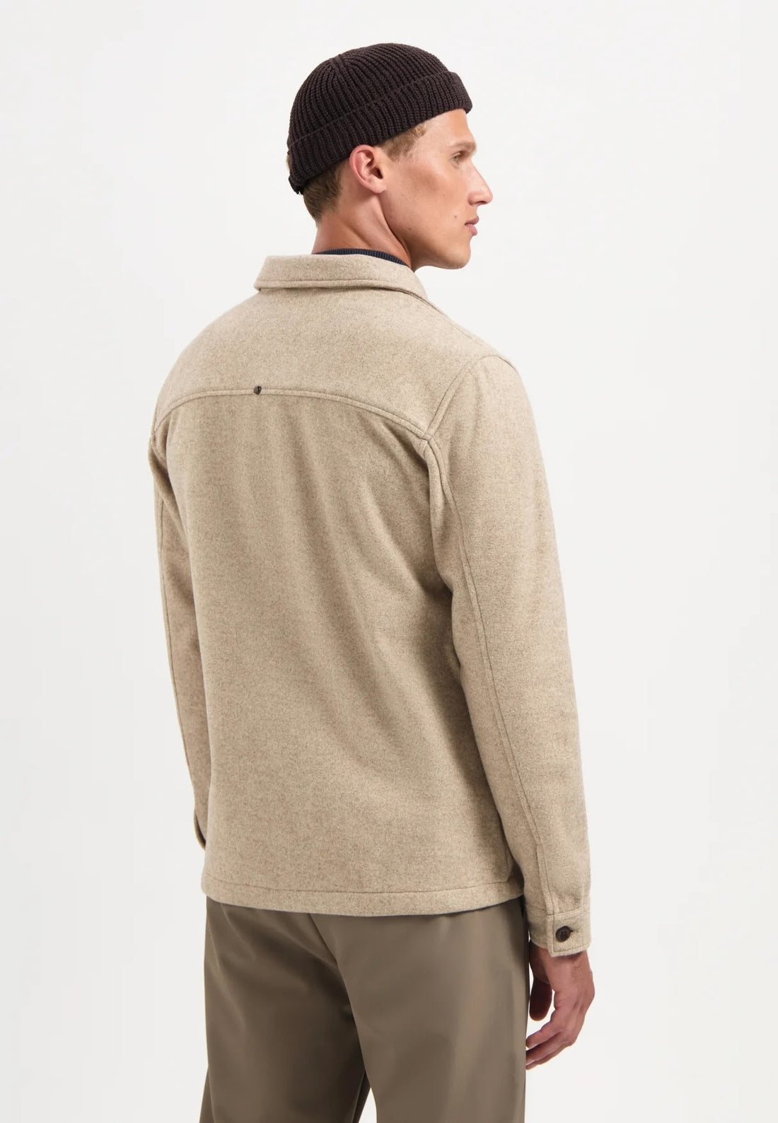 Overshirt met knopen en zakken - beige