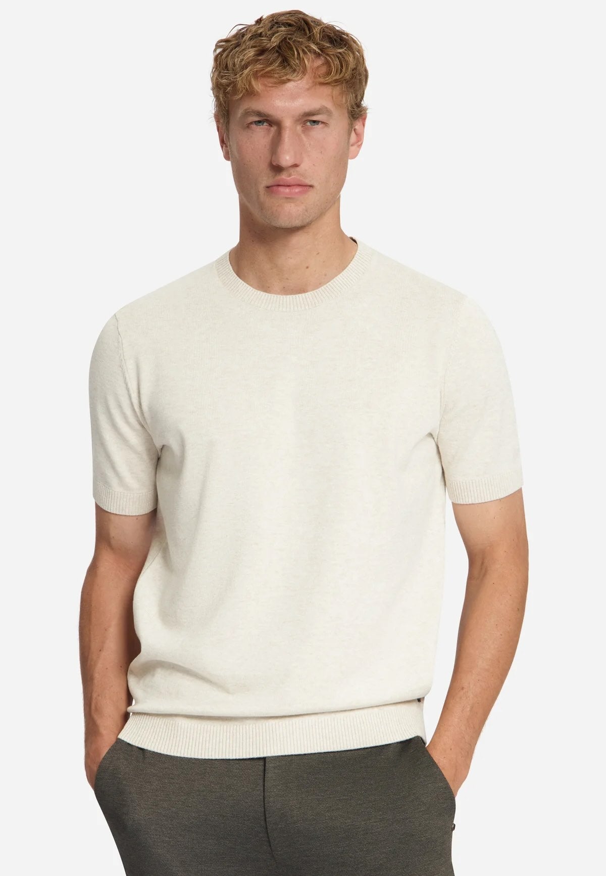T-Shirt gebreid - beige