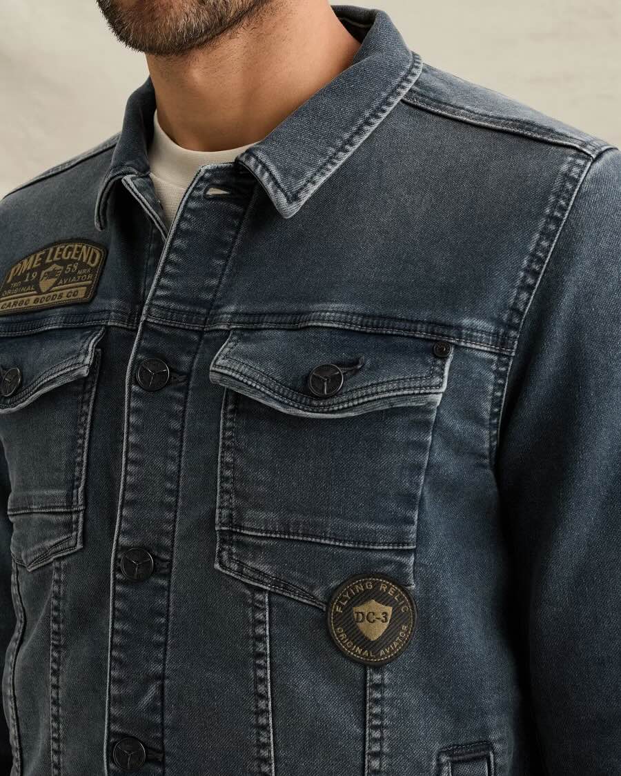 Jack denim met badges - middenblauw