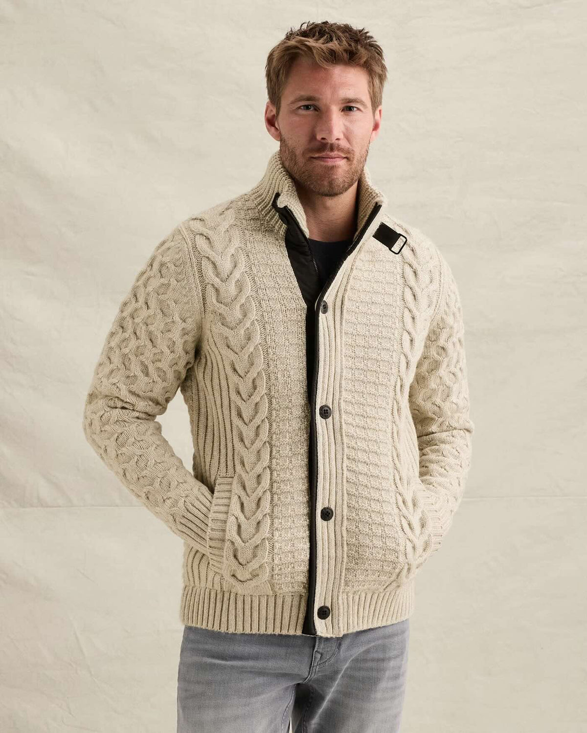 Vest wolblend met kabelpatroon - bone white