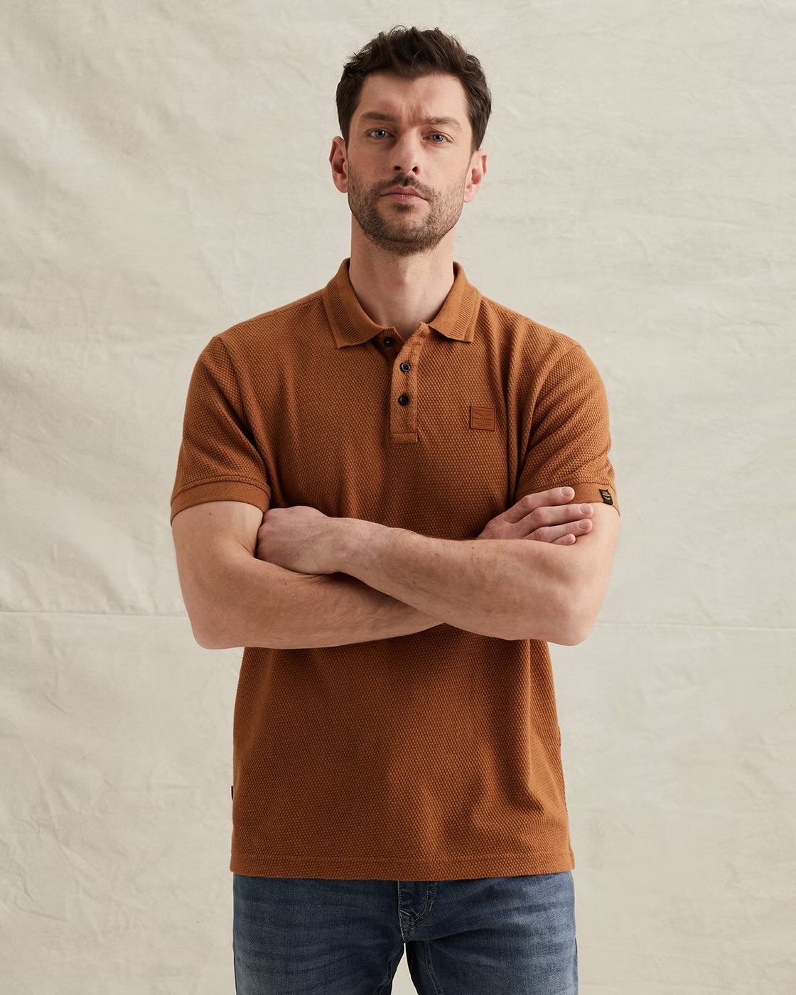 Polo met structuur - roestbruin