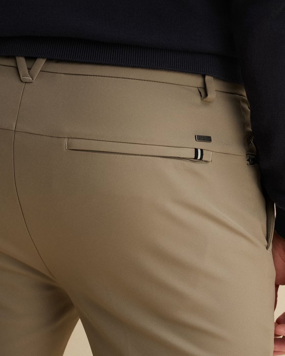 Chino V12 - donkerbeige