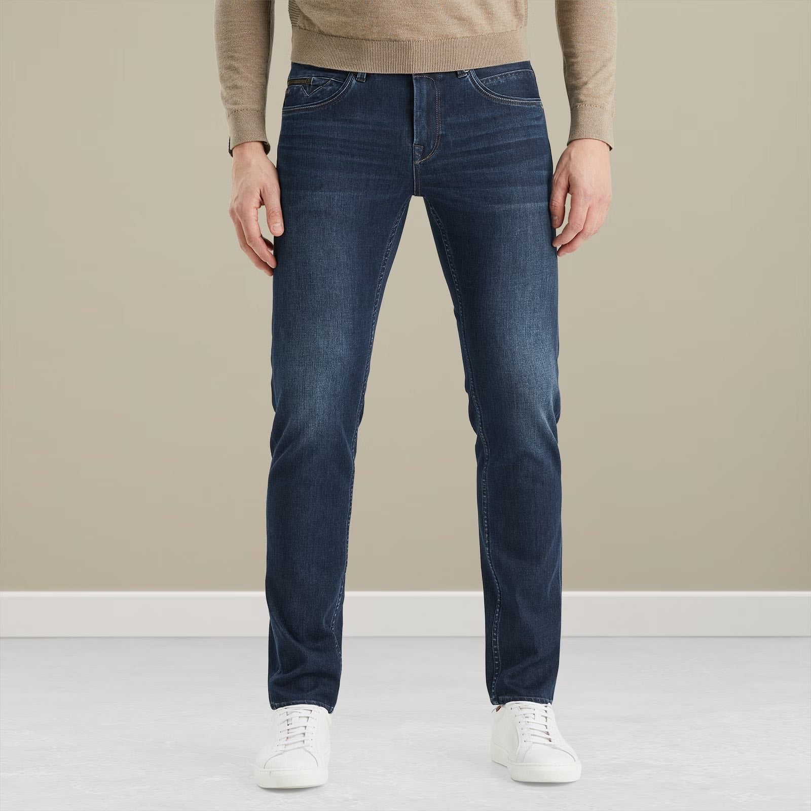 Jeans V850 Slim Fit WMB (Washed Mid Blue)